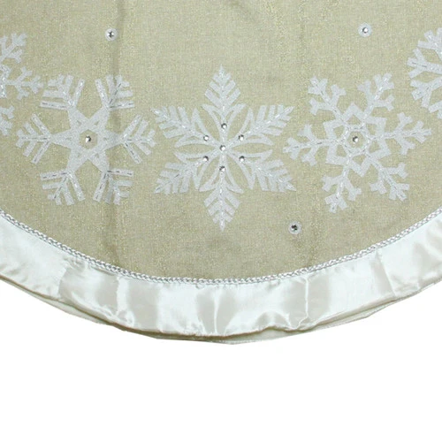 48" Gold And Silver Bordered Snowflake Christmas Tree Skirt 6 48" Gold And Silver Bordered Snowflake Christmas Tree Skirt - Image 4
