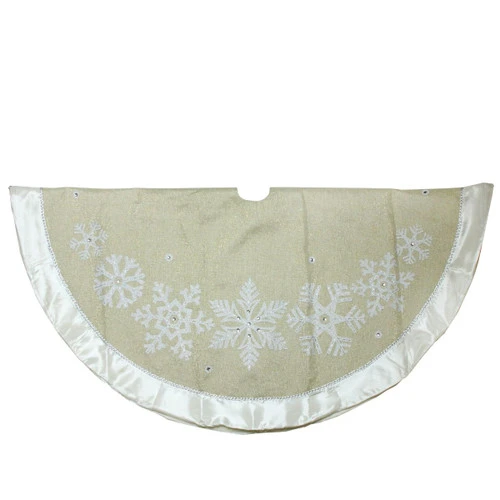 48" Gold And Silver Bordered Snowflake Christmas Tree Skirt 4 48" Gold And Silver Bordered Snowflake Christmas Tree Skirt - Image 2