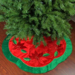 Northlight 48" Red And Green Sequined Poinsettia Christmas Tree Skirt -Northlight Shop northlight l34261 2 98013.1588369283