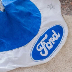 Northlight 21.5" Blue And White Ford Scalloped Mini Christmas Tree Skirt 7 Northlight 21.5" Blue And White Ford Scalloped Mini Christmas Tree Skirt -Northlight Shop northlight nl03736 2 11059.1588356433